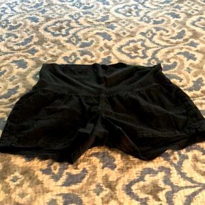 Maternity shorts